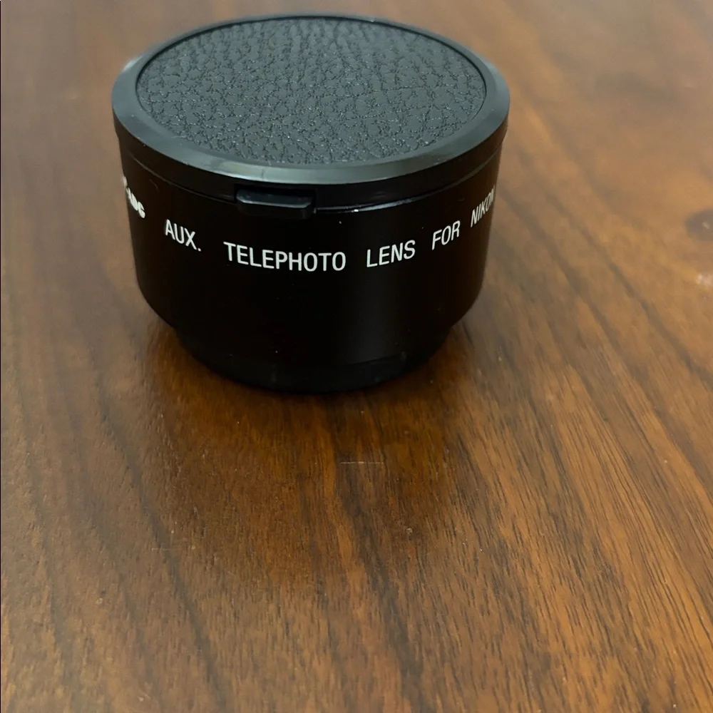 Camera lens and case